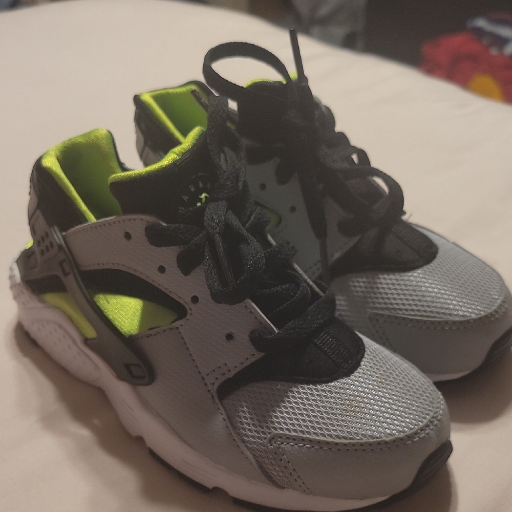 Kids Athletic Shoes - Gray and Neon Green Size 13C Nikr Huaraches